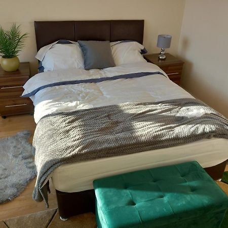 Lovely Shared 3 Bed Home Near The Thames Thamesmead  Esterno foto